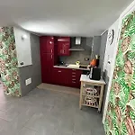 A Un Passo Dal Castello Maschio Angioino