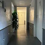 A Un Passo Dal Castello Maschio Angioino * Napoli